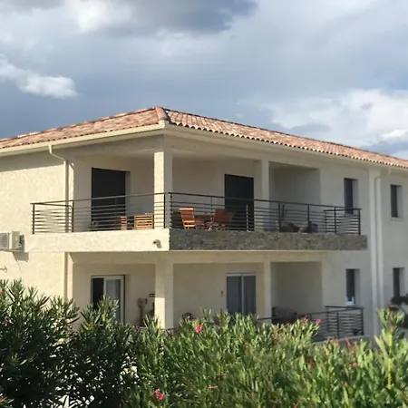 Mare E Monti Aléria